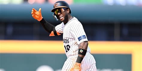 Rockies, outfielder Jurickson Profar agree to one-year deal, source says